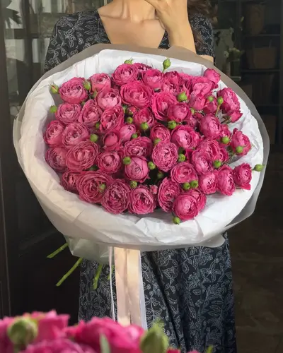 Моно из малиновой розы